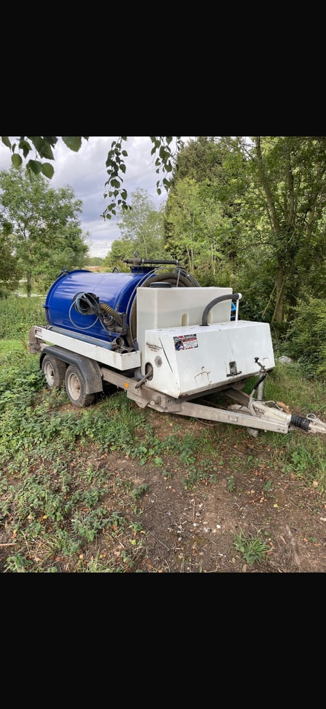 image for Vachume Tanker Trailer