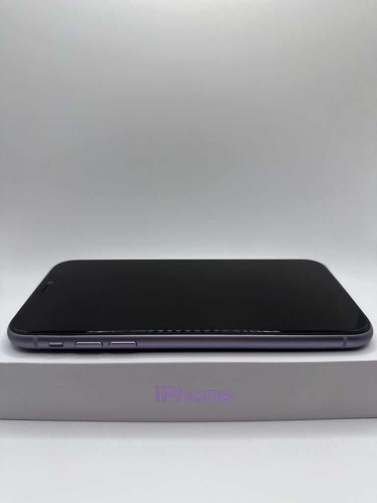 PRISTINE: Apple iPhone 11, 64gb, Lilac (UNLOCKED)