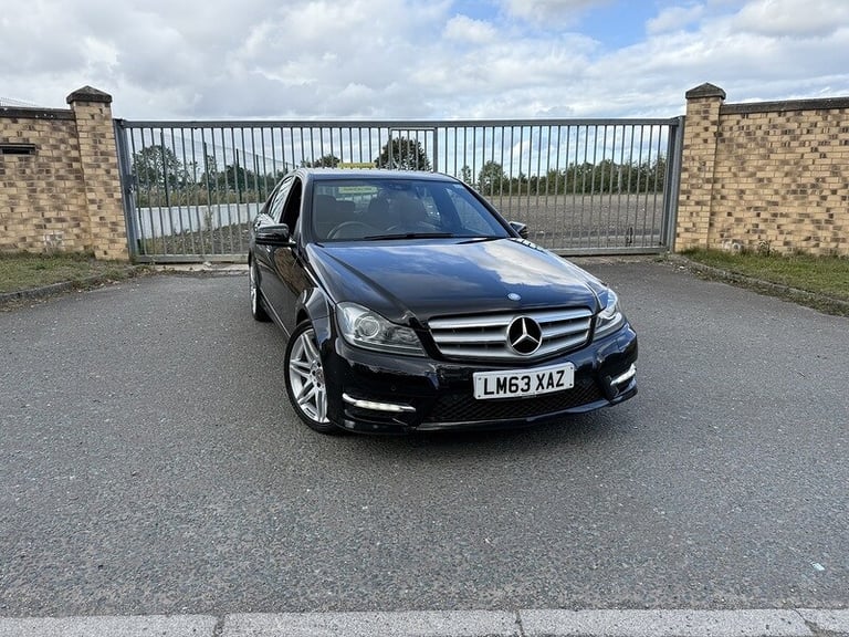 image for 2013 Mercedes-Benz C Class C220 CDI BlueEFFICIENCY AMG Sport Plus 4dr Auto SALOON DIESEL Automatic