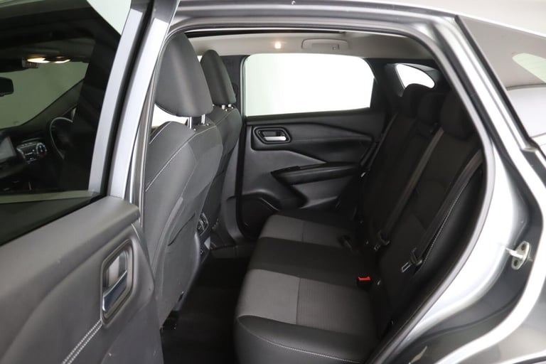 2022 Nissan Qashqai 1.3 DIG-T MHEV N-Connecta Euro 6 (s/s) 5dr HATCHBACK Petrol/Electric Hybrid M...