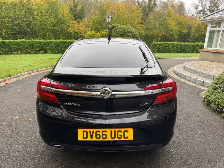 2016 (Sept) Vauxhall Insignia 2.0 Cdti Techline s/s - lightly damaged repairable