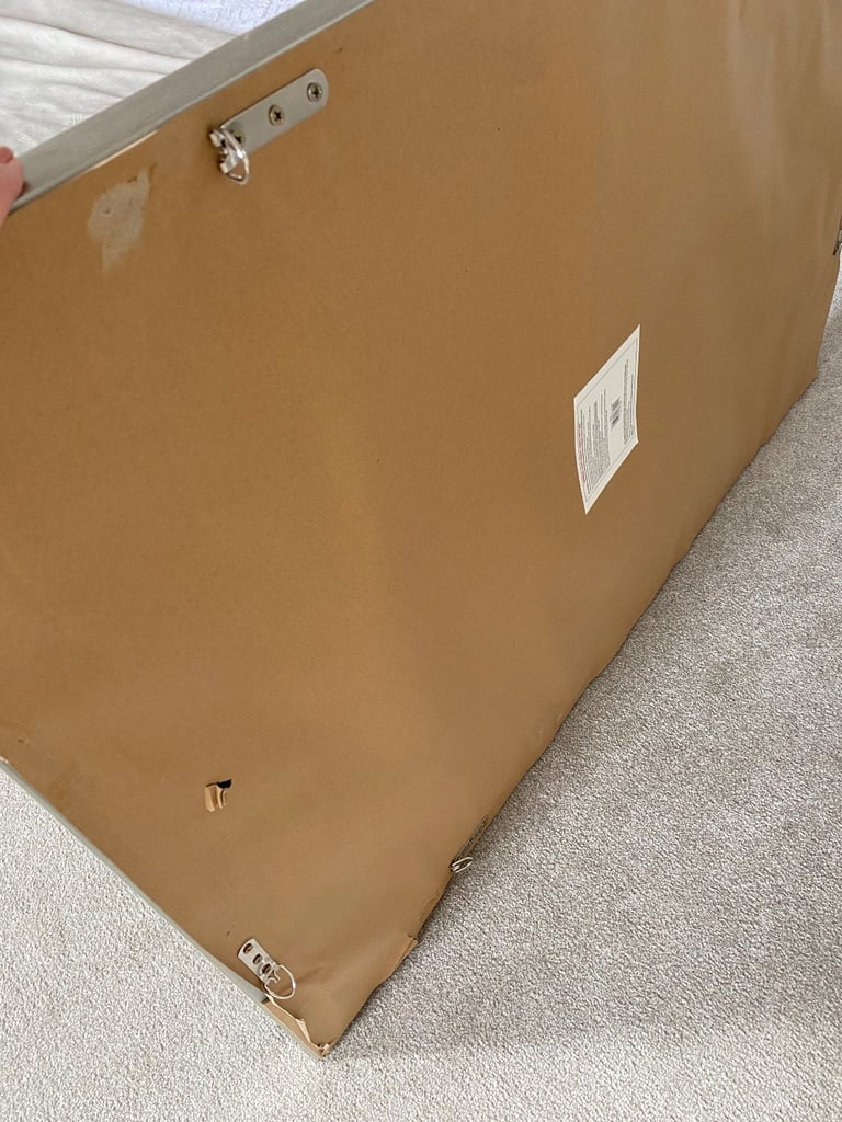 Large mirror 