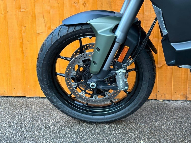 DUCATI MULTISTRADA V2 S