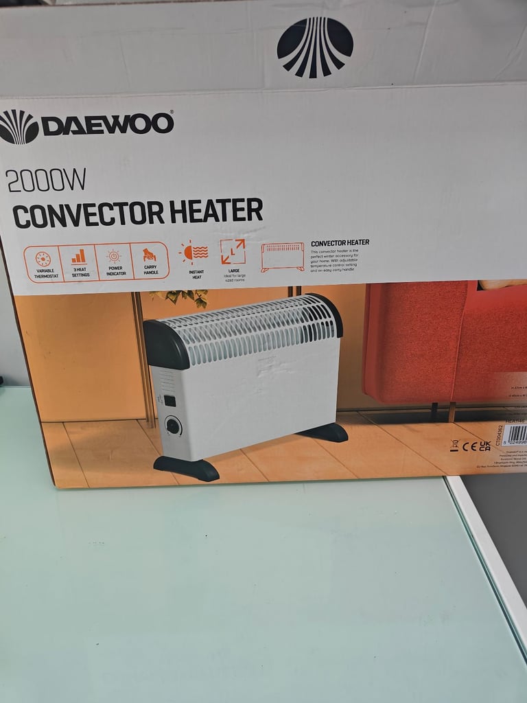 image for Daewoo 2000W Convector Heater