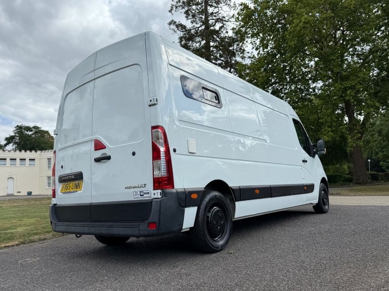 2015 Renault Master 2.3 dCi 35 CAMPERVAN Business Panel Van 5dr Diesel Manual FWD LWB Medium Ro M...