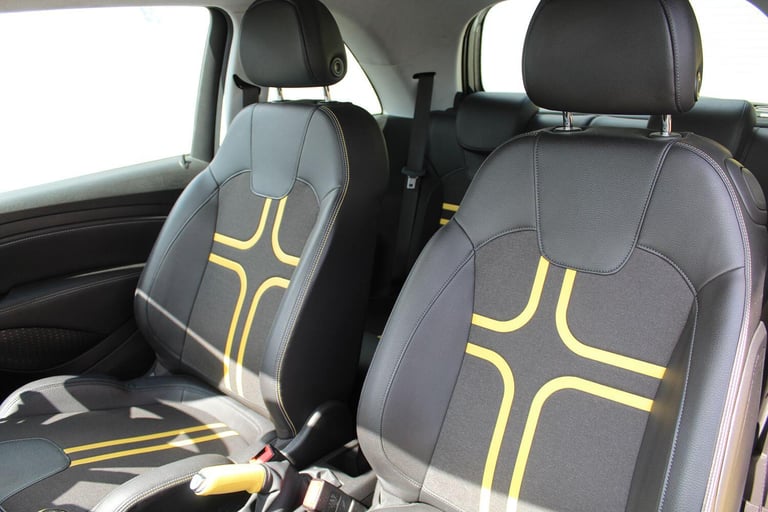 VAUXHALL ADAM 1.2 i SLAM 2016