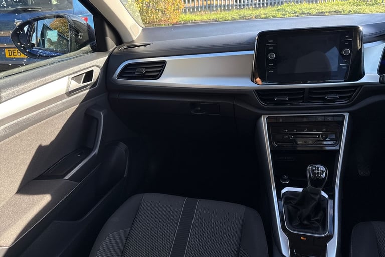 2022 Volkswagen T-Roc 1.0 TSI Life Euro 6 (s/s) 5dr SUV PETROL Manual