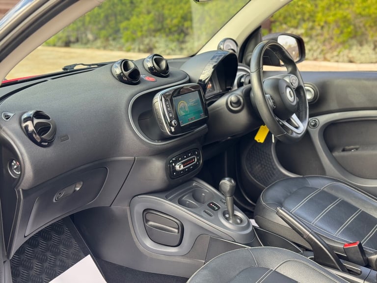 2016 smart fortwo 0.9 Turbo Prime Premium 2dr Auto COUPE Petrol Automatic