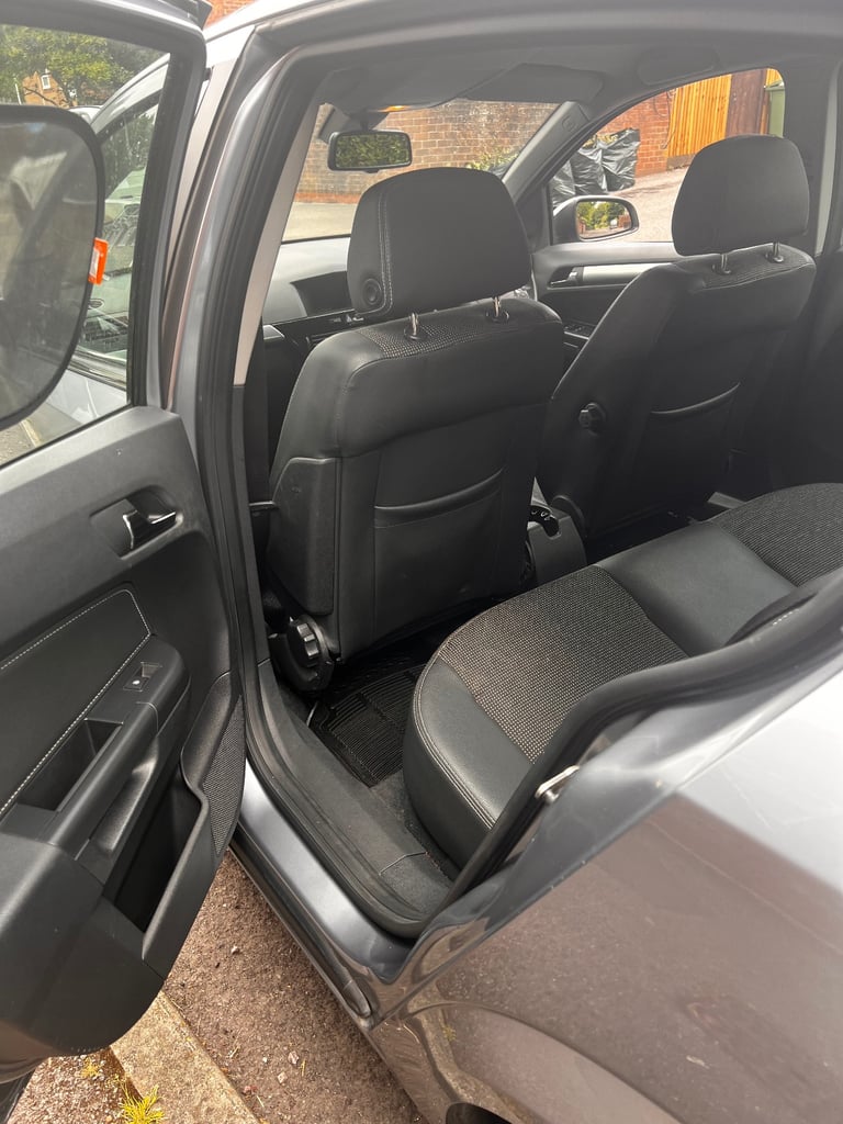 2009 Vauxhall, ASTRA, 1.8 Petrol Automatic 