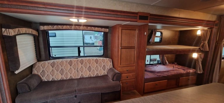 2013 Jayco Jay Flight M-26RKS Bunk Beds 5 Berth American Caravan 5th Wheel RV