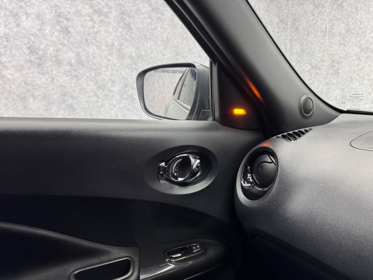 2016 Nissan Juke 1.6 Tekna 5dr Xtronic HATCHBACK PETROL Automatic