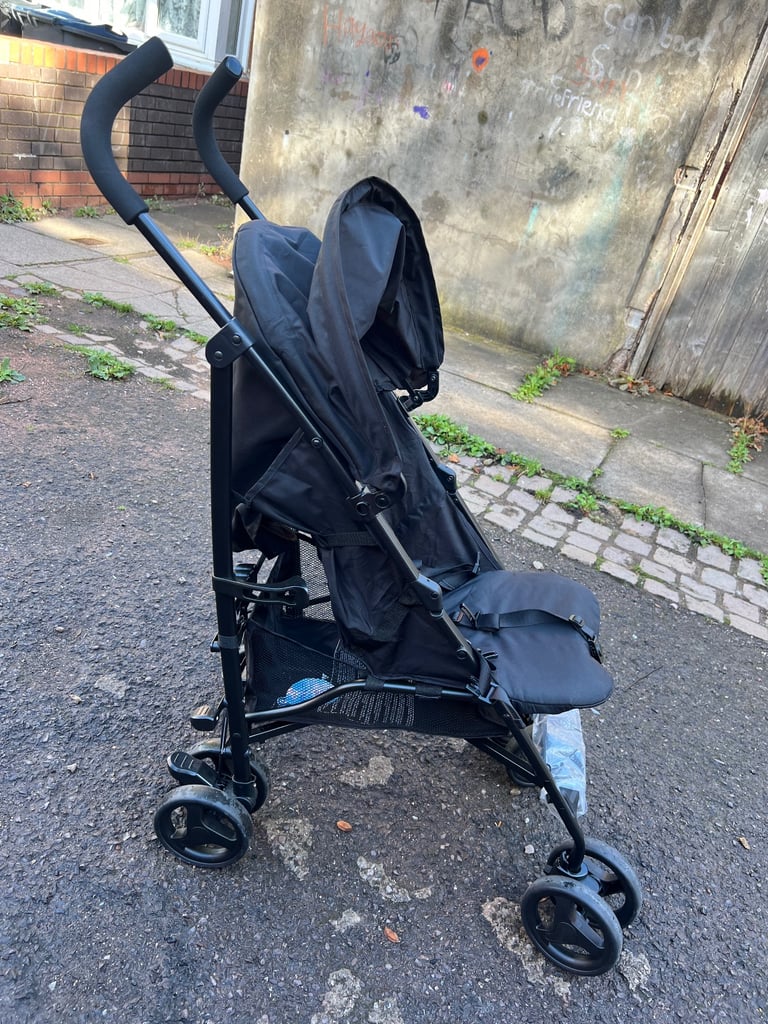  Graco stroller in black