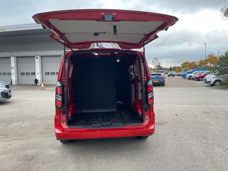 2025 Ford Transit Custom 2.0 EcoBlue 150ps H1 Multicab Limited Crew Bus Diesel Manual
