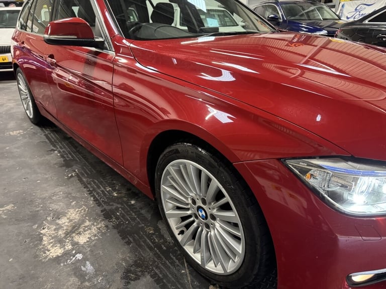 2012 BMW 3 Series 2.0 320D LUXURY TOURING 5DR Automatic Estate Diesel Automatic