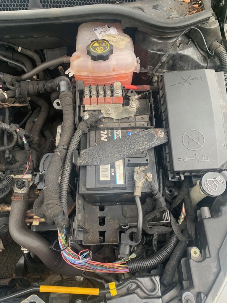 2014 Astra Estate Spare or Repair £750 ono