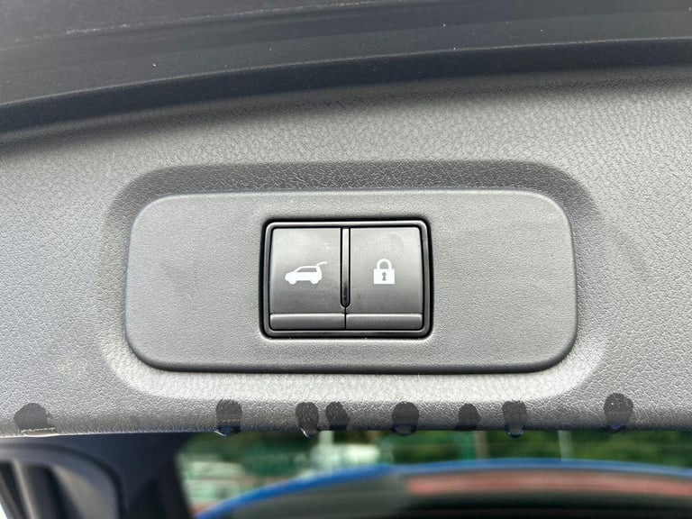 2022 Nissan Qashqai 1.5 h e-POWER Tekna SUV 5dr Petrol Hybrid Auto Euro 6 (s/s) (190 ps) SUV PETR...