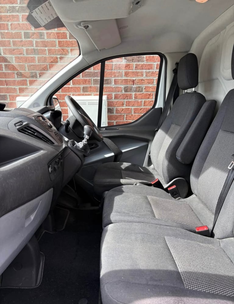 2017 Ford Transit Custom 59000 miles, SWB L1H2 High Roof 300 Leader Air Con Sensors EURO 6 Manual
