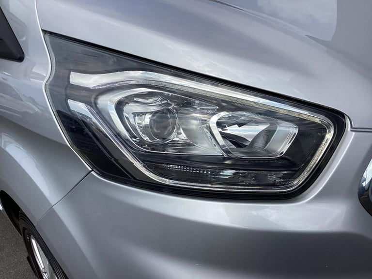 2021 Ford Transit Custom 2.0 320 EcoBlue Limited Crew Van Double Cab 5dr Diesel Auto L2 H1 Euro 6...