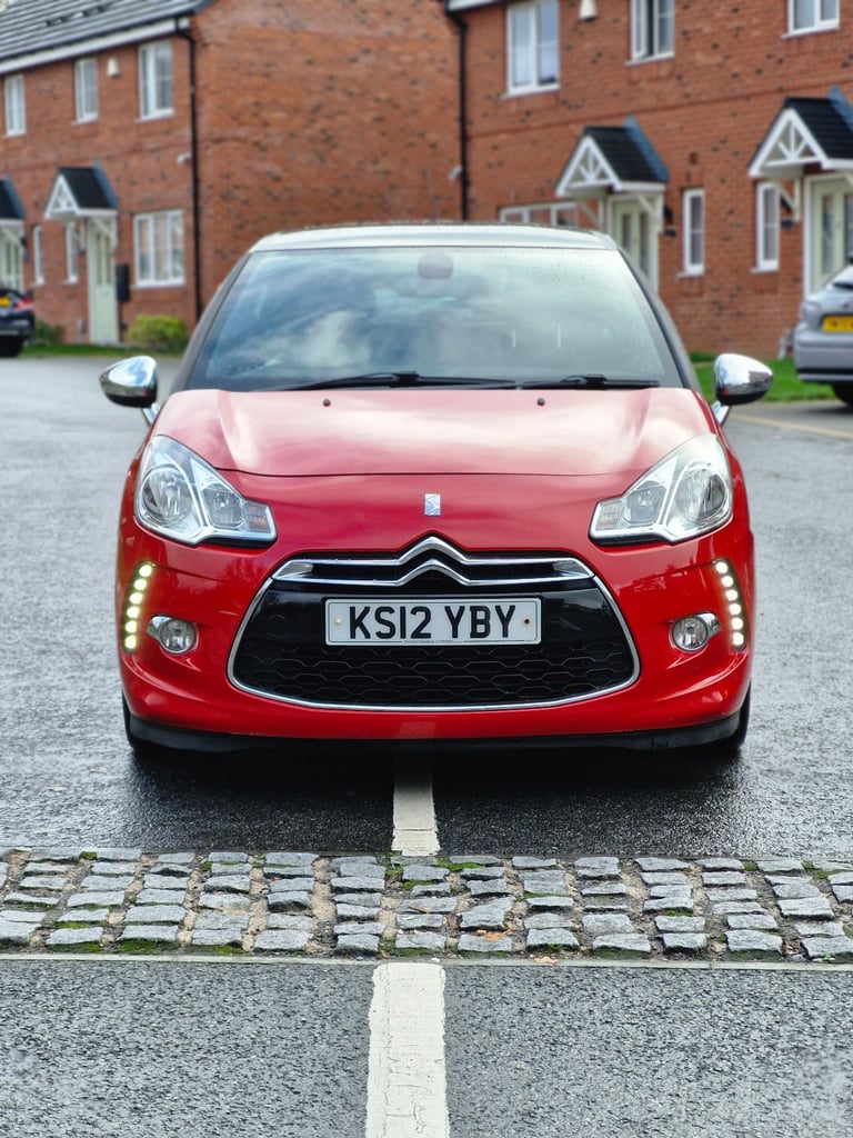 Citroen, DS3, Hatchback, 2012, Manual, 1560 (cc), 3 doors