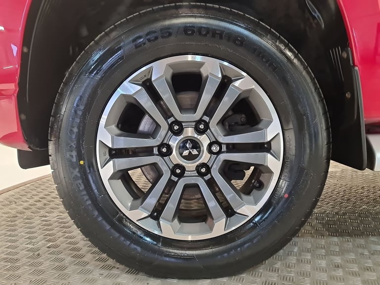 2020 Mitsubishi L200 2.2 DI-D DC WARRIOR PICKUP DOUBLE CAB 4DR MANUAL 4WD 150 BHP Pickup Diesel M...