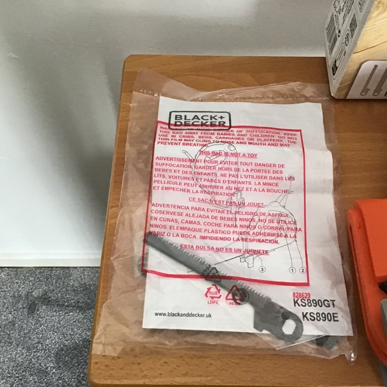 Black & Decker  Saw