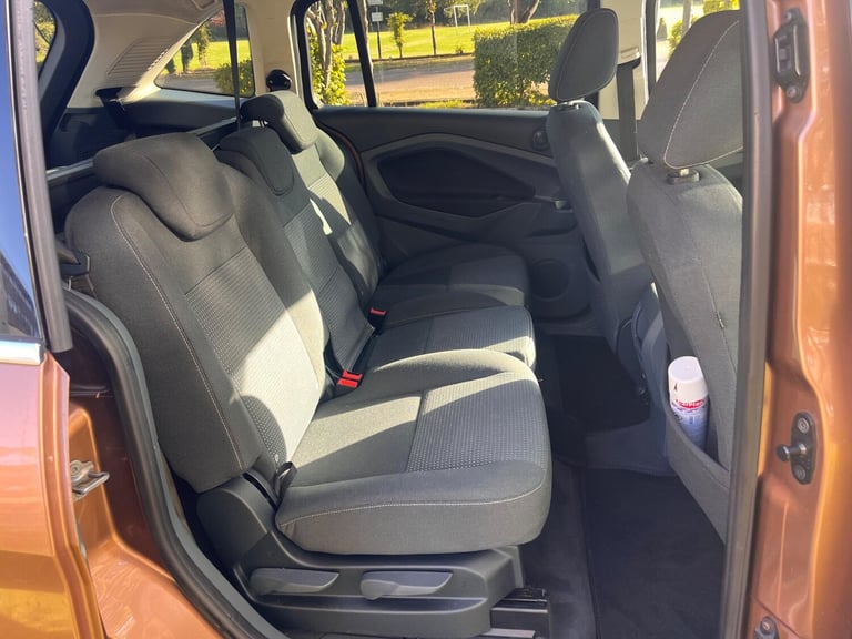 2012 Ford Grand C-Max 1.0T EcoBoost Zetec Euro 5 (s/s) 5dr MPV Petrol Manual