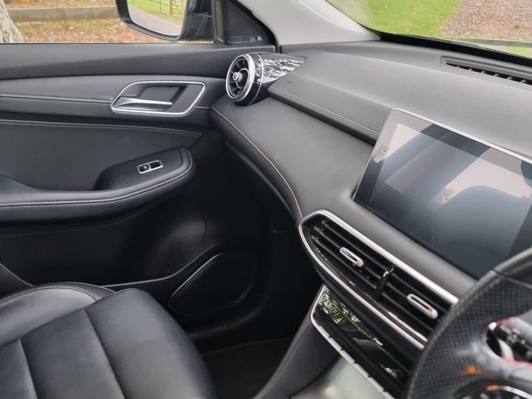 2020 MG MG HS 1.5 T-GDI PHEV Excite 5dr Auto ESTATE PETROL/ELECTRIC Automatic