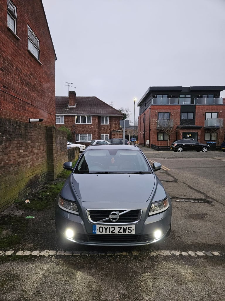 image for Volvo, S40, Saloon, 2012, Manual, 1999 (cc), 4 doors