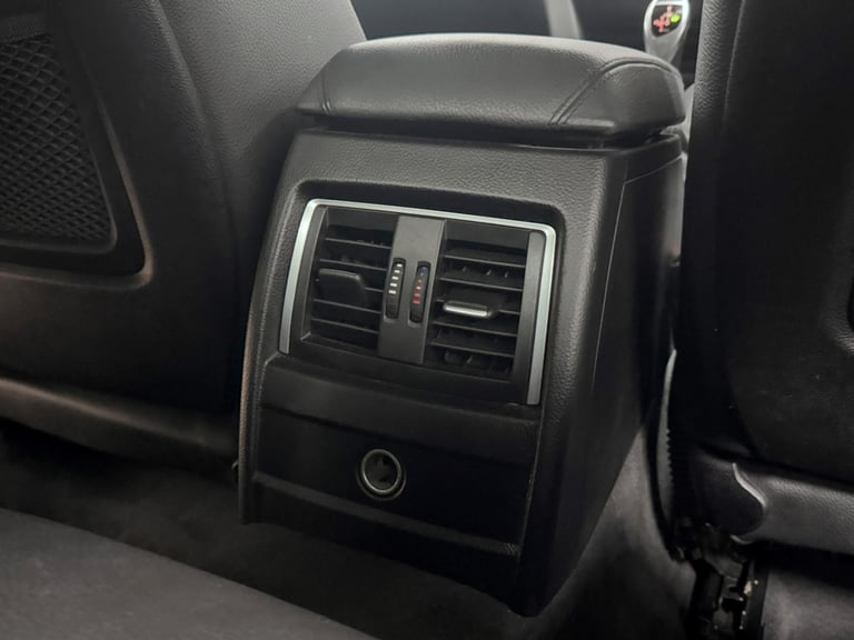 2019 BMW 3 Series 320i M Sport Shadow Edition Saloon SALOON Petrol Automatic