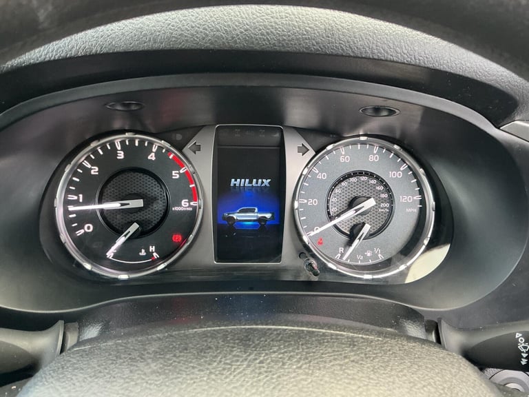 2021 Toyota Hilux 2.4 D-4D Active 4WD Euro 6 (s/s) 4dr PICK UP Diesel Manual