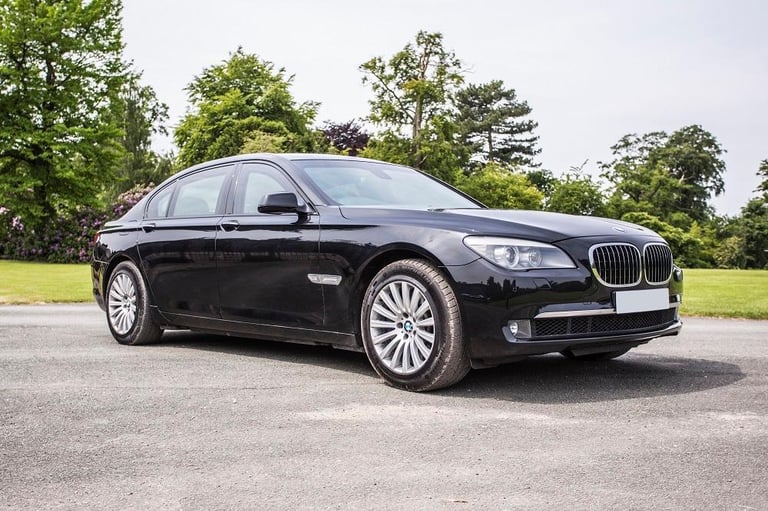 BMW 760Li High-Security VR7/9 Armoured Car