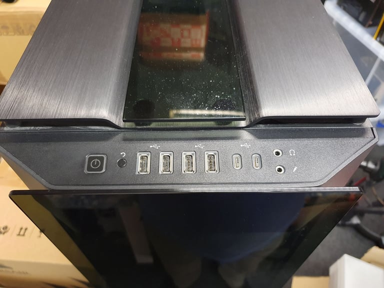 Corsair Obsidian Series 1000D Super-Tower Case