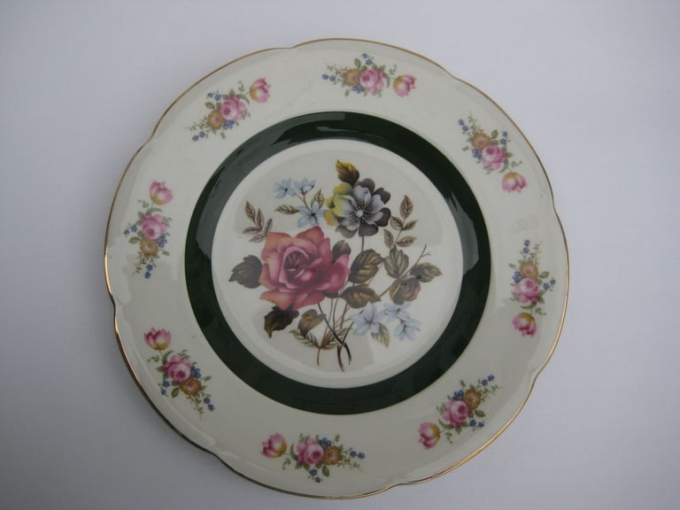 image for Classic Ascot Service Plate by Wood and Sons - Decorative Wall Plate: £3.00