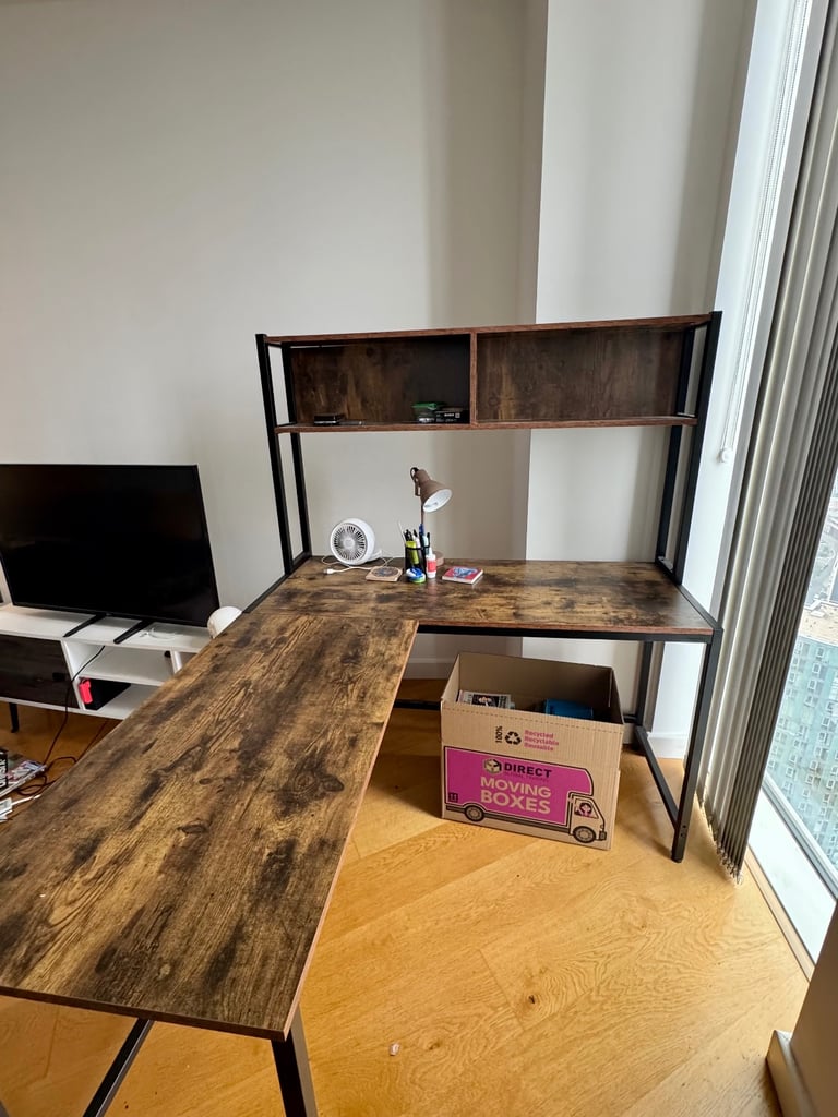 L Shaped Desk (Stratford) (50% off if you pick it up today!)
