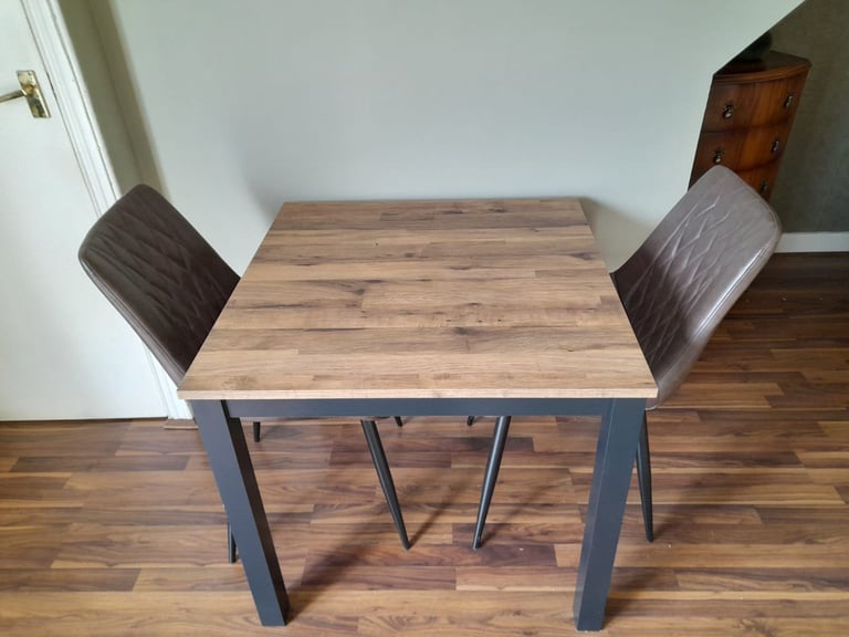 NEXT BRONX DINNING TABLE & 2 CHAIRS