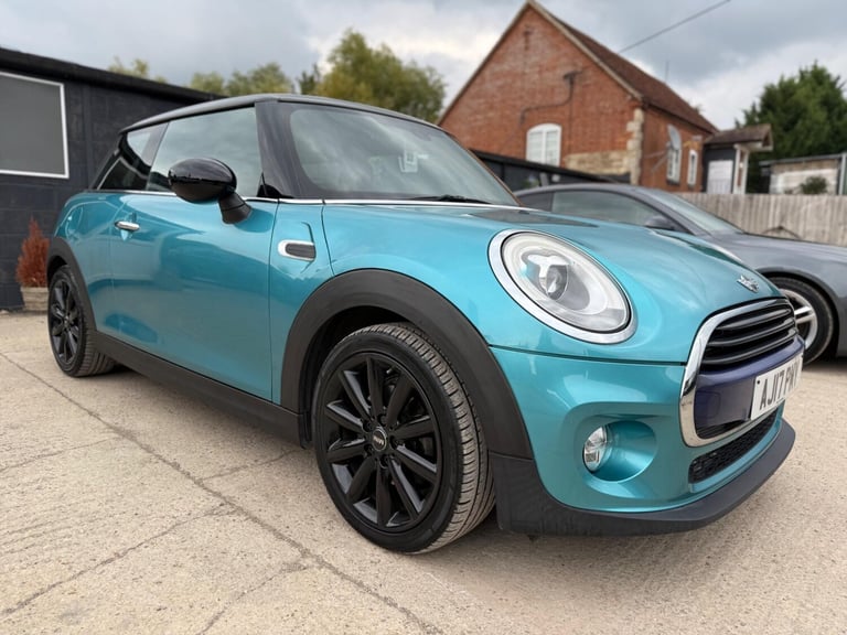 image for 2017 MINI Hatch 1.5 Cooper Auto Euro 6 (s/s) 3dr HATCHBACK Petrol Automatic