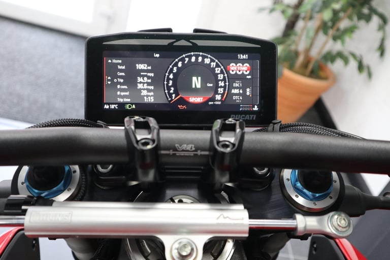 Ducati Streetfighter V4S 25 Model Year. Approved Used