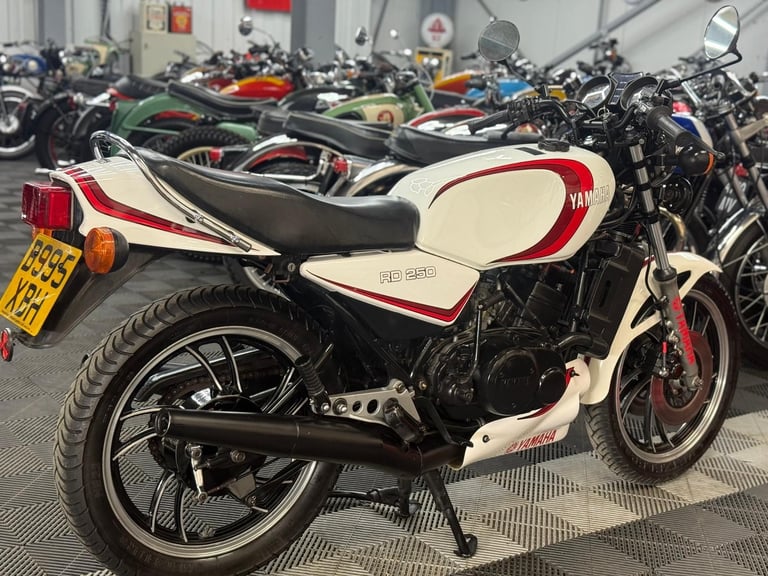 1985 Yamaha RD250LC, uk bike, matching numbers, lovely useable classic two stoke