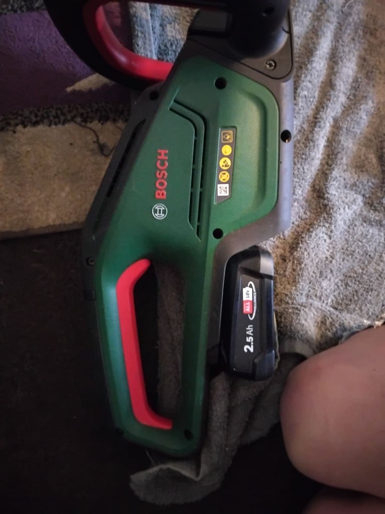 Bosch hedge trimmer