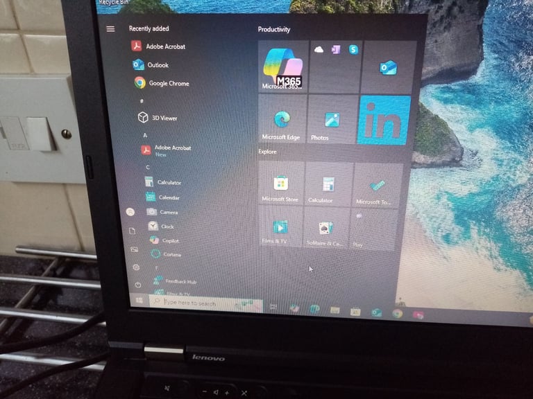 Lenovo T430 i5 laptop for sale with Charger (Mint Condition)