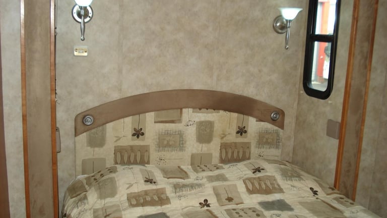 Gulfstream Crescendo 324 american rv motorhome DIESEL AUTOMATIC 2008