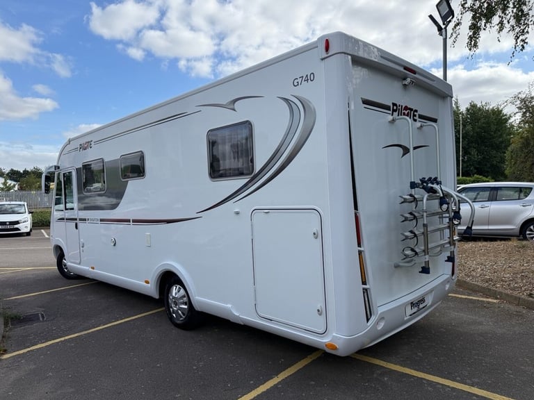 2016 PILOTE SENSATION G740 CAMPER VAN 2.3 5 BERTH 5 SEATS MOTORHOME Diesel Manual