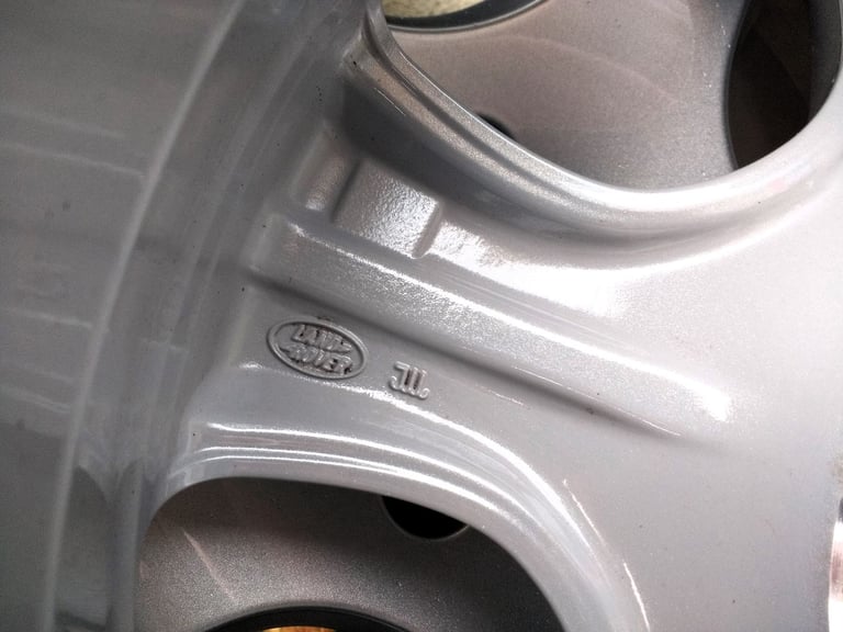 IMMACULATE 18" FORD ALLOYS 5x108 WHEELS