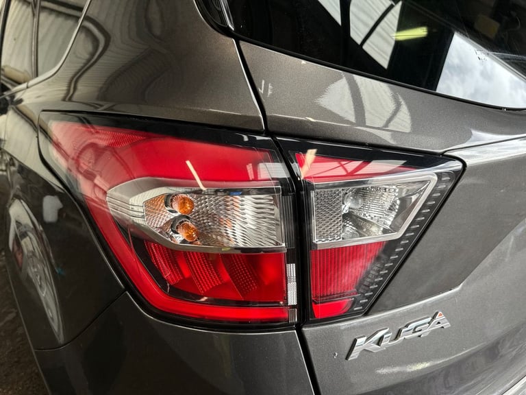 2017 Ford Kuga 2.0 TDCi Titanium X 5dr 2WD HATCHBACK DIESEL Manual