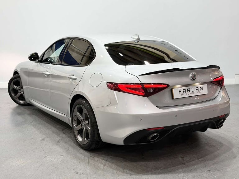 2017 Alfa Romeo Giulia 2.2 JTDM-2 180 Speciale 4dr Auto SALOON DIESEL Automatic