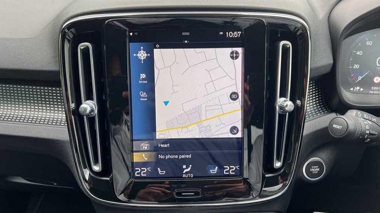 2020 Volvo XC40 2.0 D3 R DESIGN 5dr Geartronic SUV Diesel Automatic