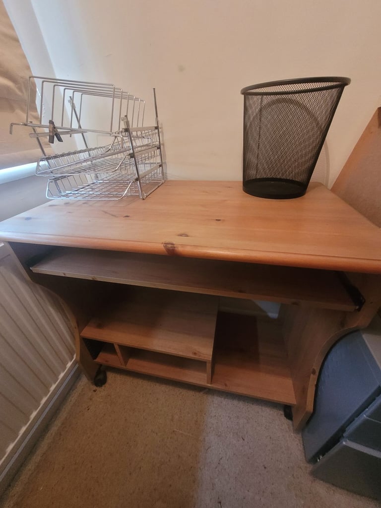 image for Computer desk - filing cabinet - bin and rack