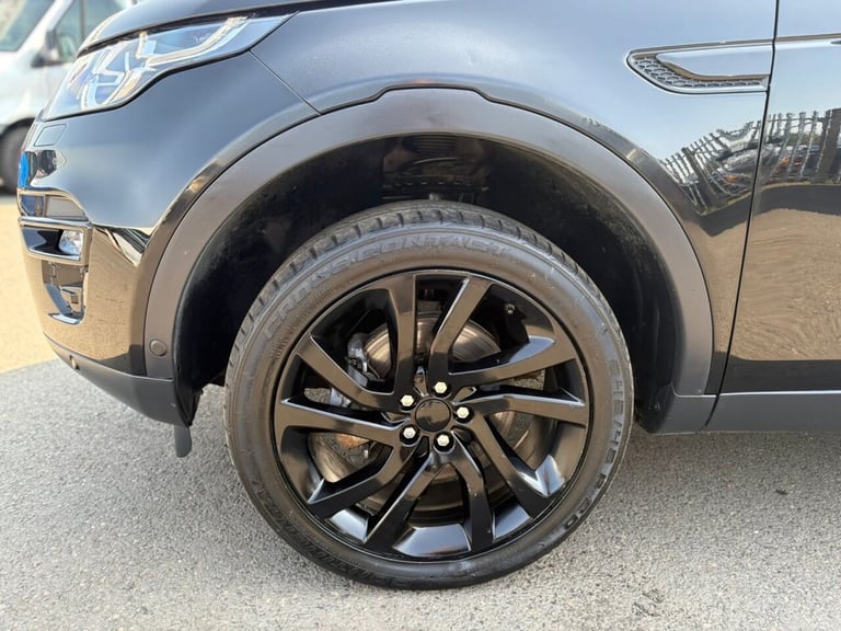 2018 Land Rover Discovery Sport 2.0 TD4 HSE Luxury SUV 5dr Diesel Auto 4WD Euro 6 (s/s) (180 ps) ...
