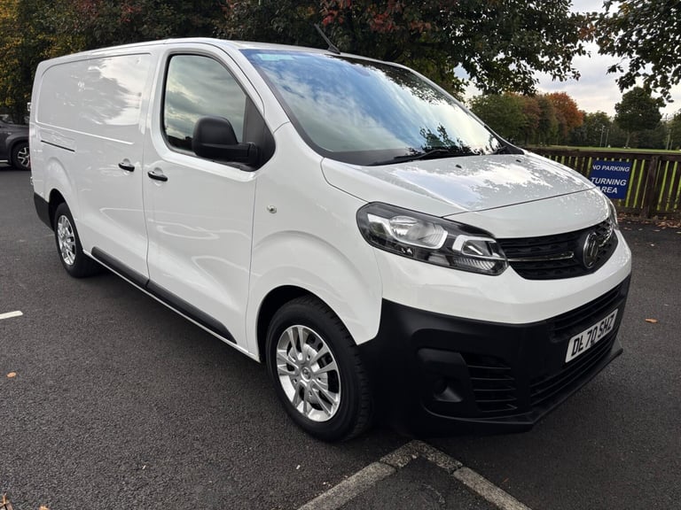 2020 Vauxhall Vivaro 1.5 Turbo D 2900 Dynamic L2 H1 Euro 6 (s/s) 6dr PANEL VAN Diesel Manual