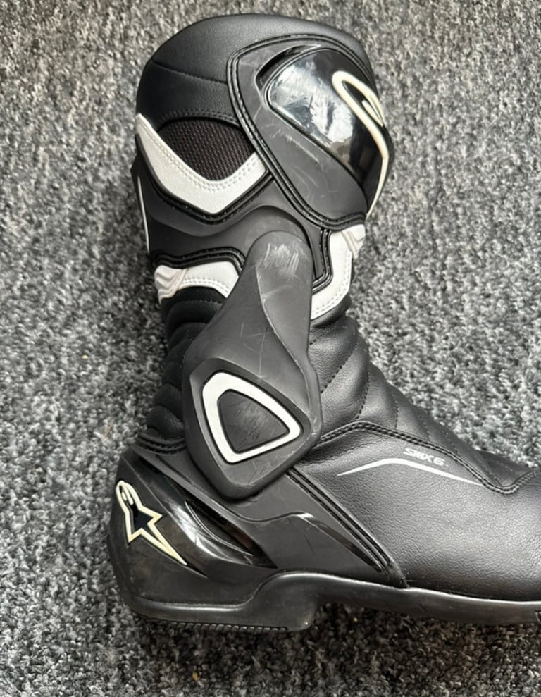 Alpinestars boots